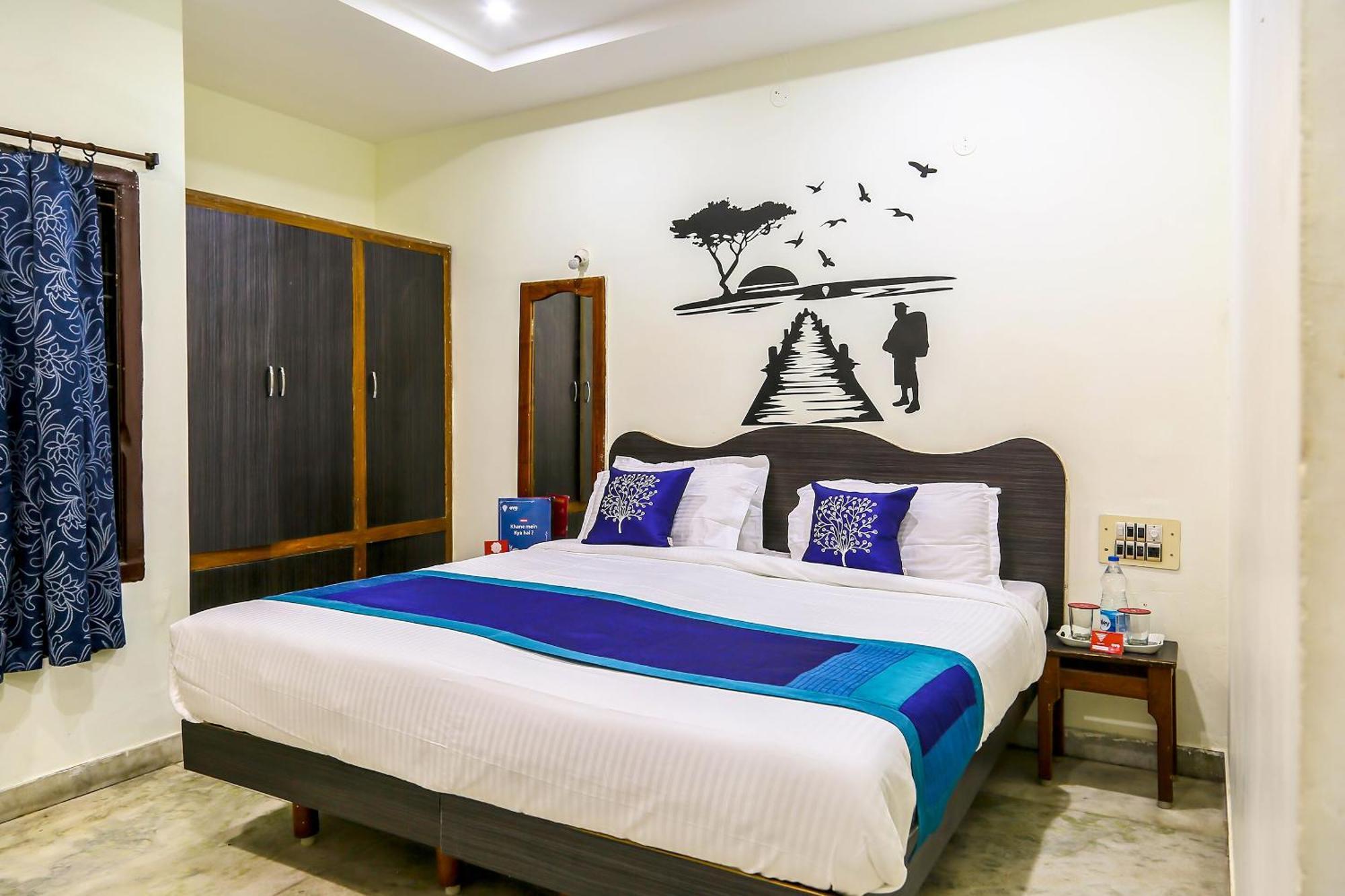 Collection O Poojith Residency Hotell Tirupati Exteriör bild